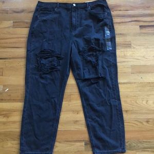 American Eagle Black/Gray Ripped Mom Jeans